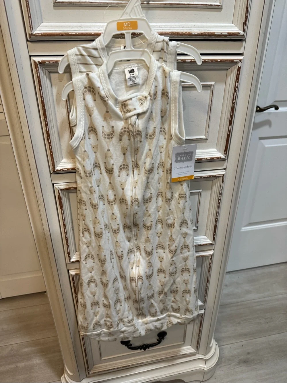 Hudson Baby Beige & White Giraffe Sleep Sack